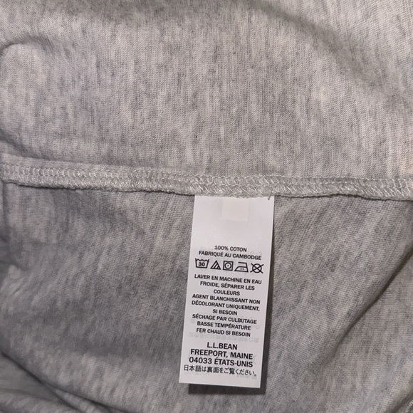 L.L. Bean V-Neck T-Shirt - Picture 7 of 7
